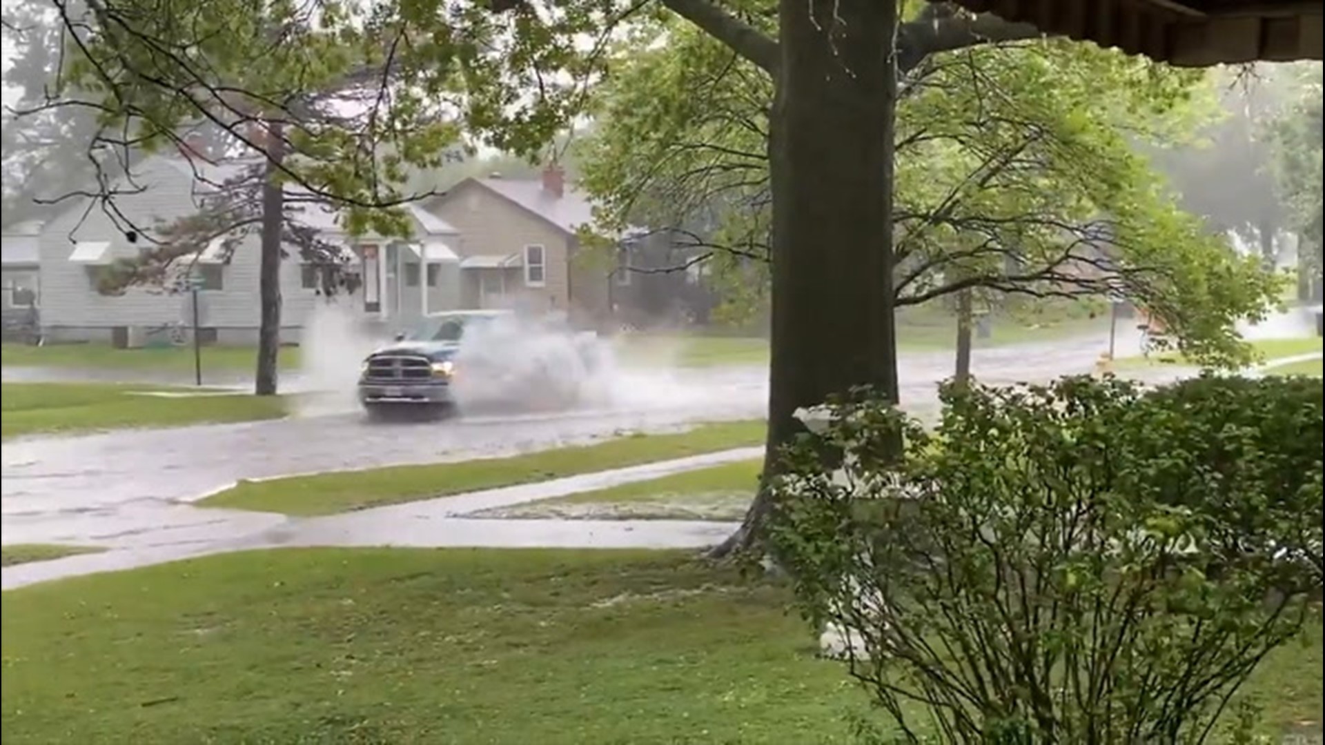 A flash flood watch was in place for East Alton, Illinois, on June 30, after heavy rain flooded streets. Drivers dangerously continued through the flooding on the roads.