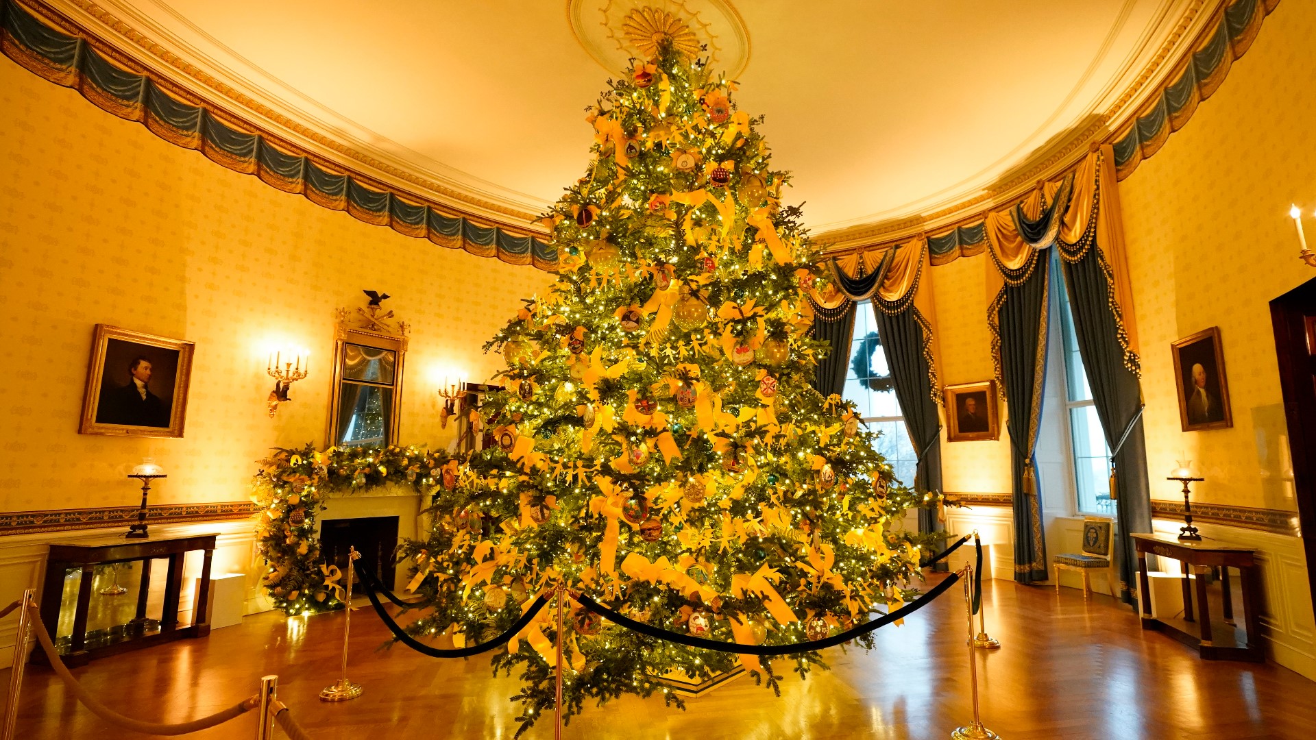 PHOTOS White House Christmas 2020 decorations