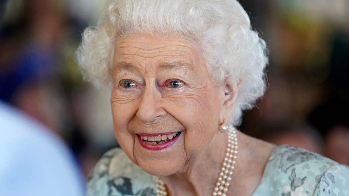 Queen Elizabeth II dies, palace says - Vimarsana News