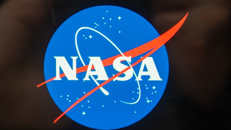 What info is NASA's team of experts reviewing for report on 'unidentified aerial phenomena'?