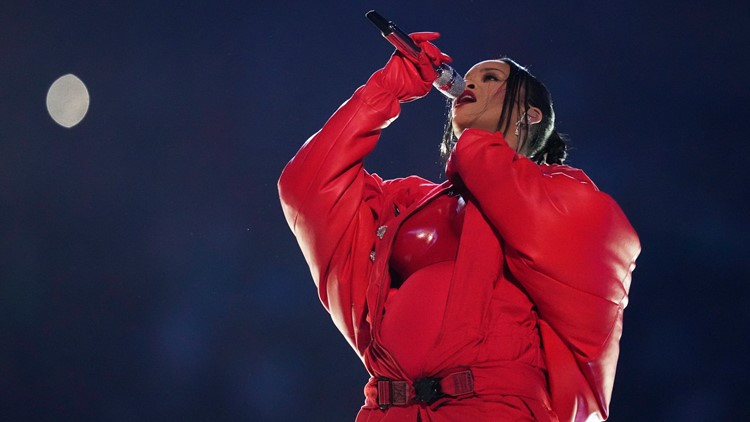 Watch Rihanna's Super Bowl halftime show performance