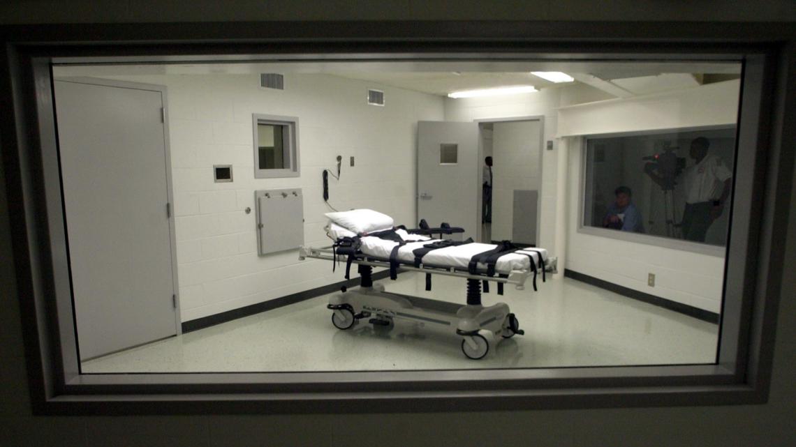 Alabama executes a man with nitrogen gas - Vimarsana News