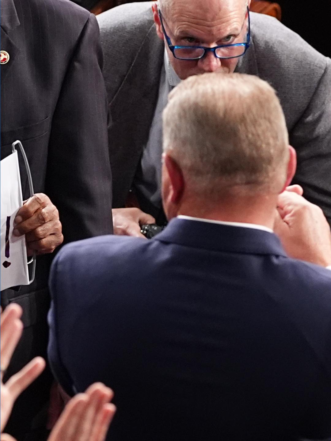 Rep. Al Green escorted out of the State of the Union | newswest9.com