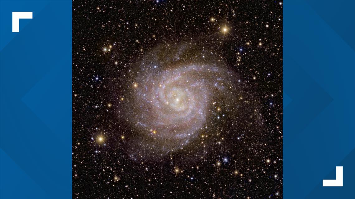 Shimmering Galaxies Revealed In New Photos By European Space Telescope ...