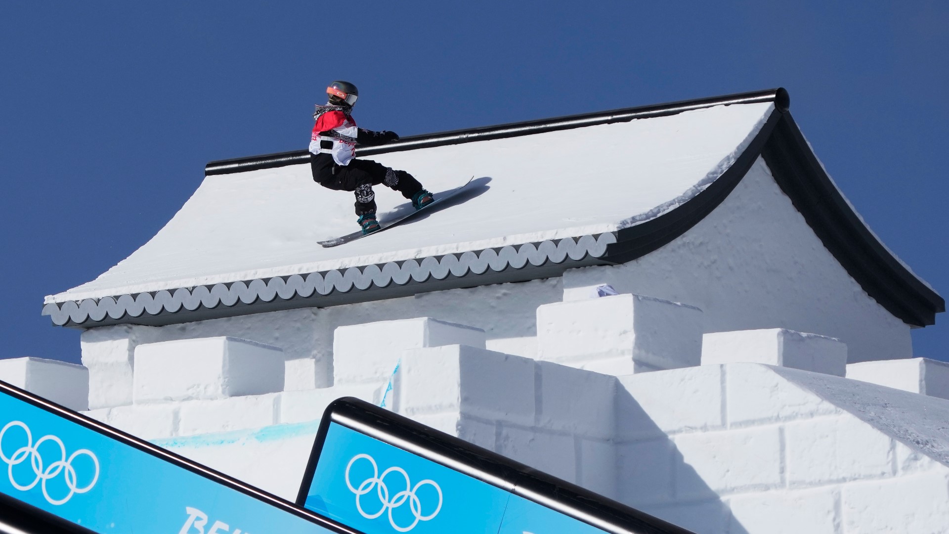 American Jamie Anderson has a chance to pick up her third gold medal in snowboard slopestyle. And the U.S. tries to stay on top in team figure skating.