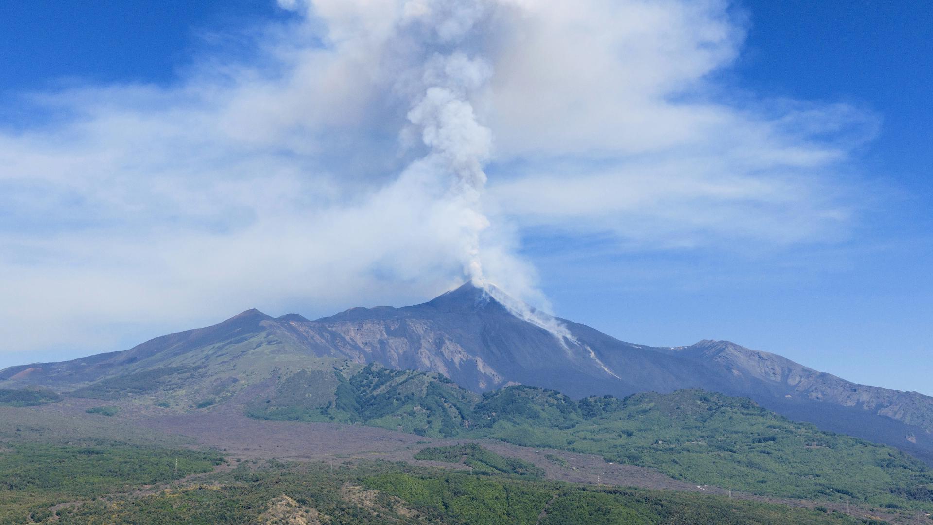 Tremors from the eruption were widely felt in the towns and villages on Mount Etna's flanks, Italian media reported.