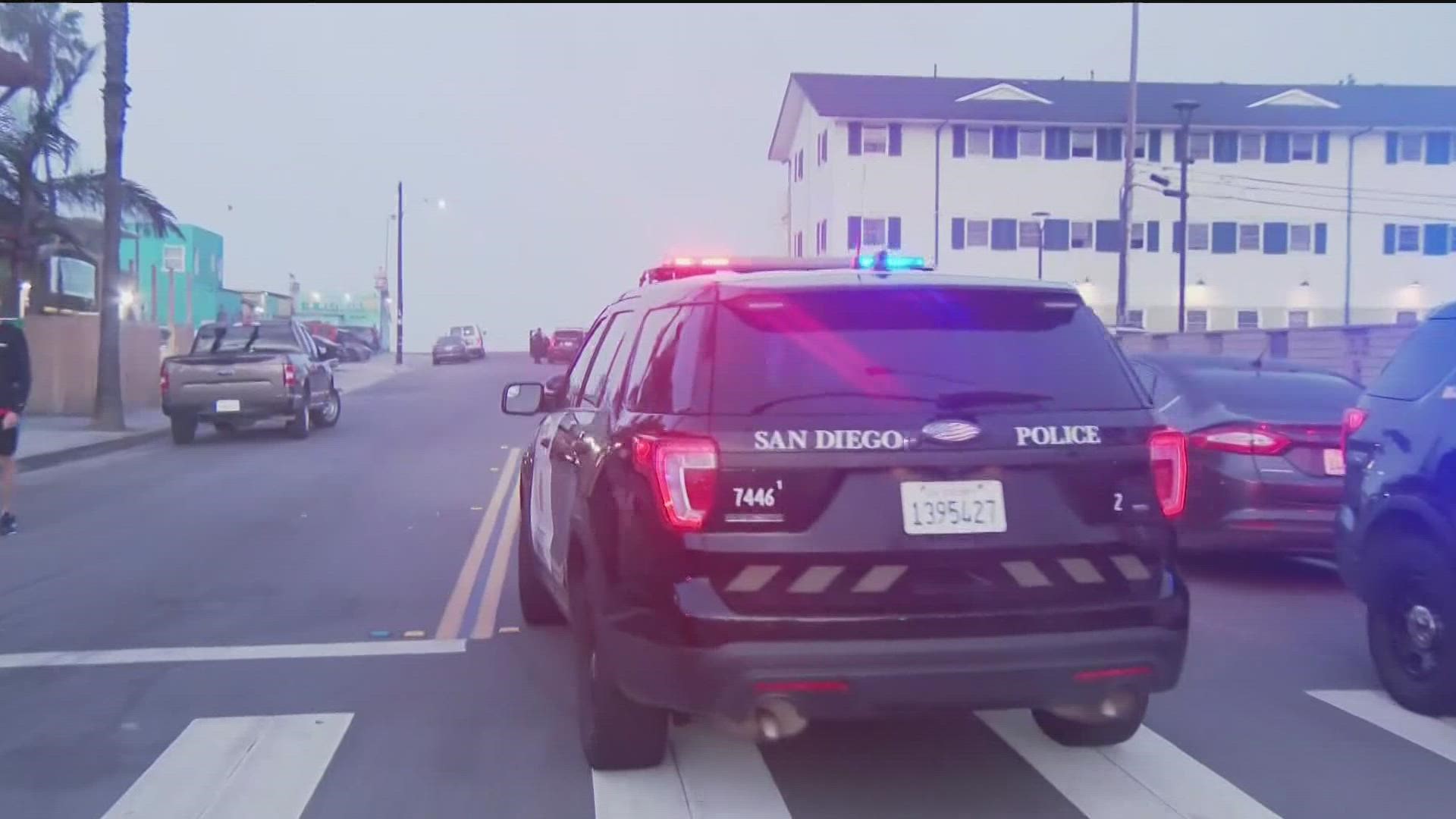 Detectives with the San Diego Police Department are working with authorities in Texas to extradite a man suspected of shooting a woman to death at Pacific Beach.