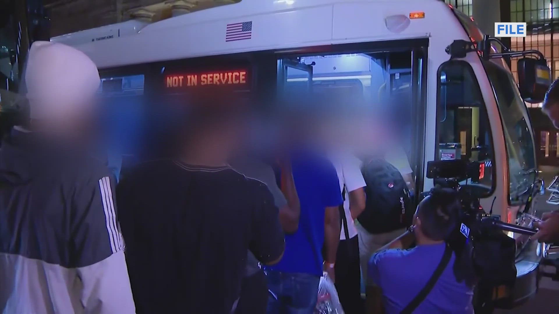 Migrant child bus death 3yearold dead at Illinois hospital