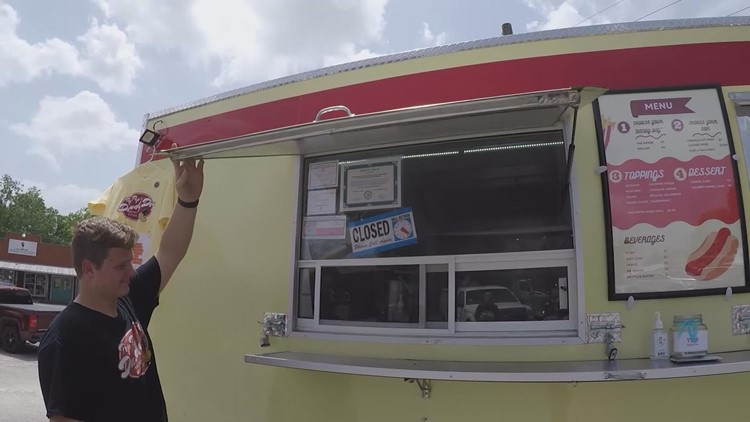 'I own and run it' | At 16 years old, teen opens own food truck in Houston area in honor of his grandfather