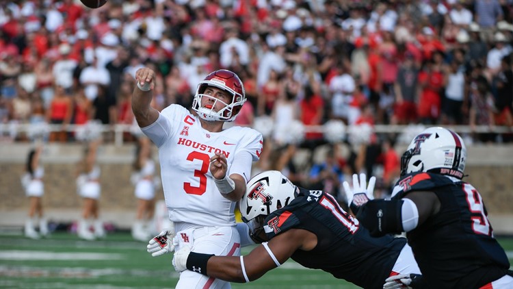 Houston falls to Texas Tech, 33-30, in two overtimes in Lubbock
