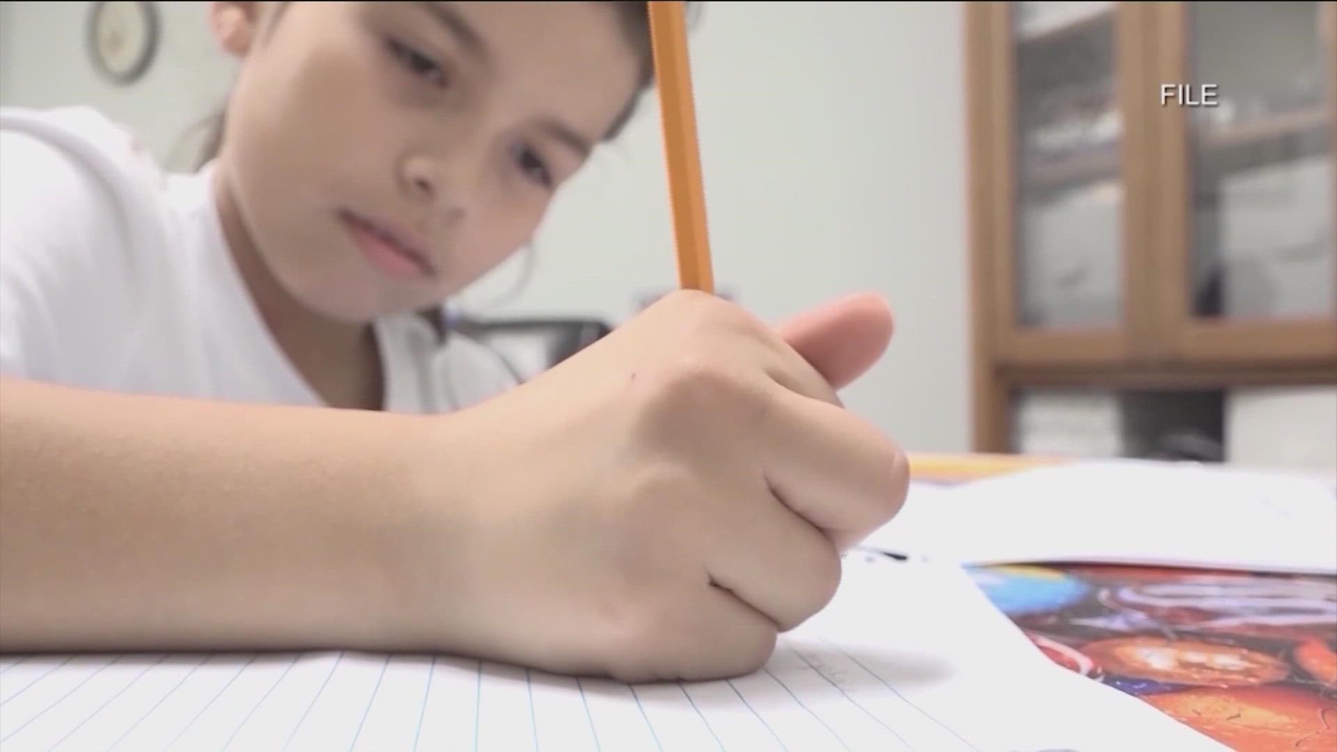 The Texas House gave near-unanimous approval to a bill that would replace the STAAR Test.