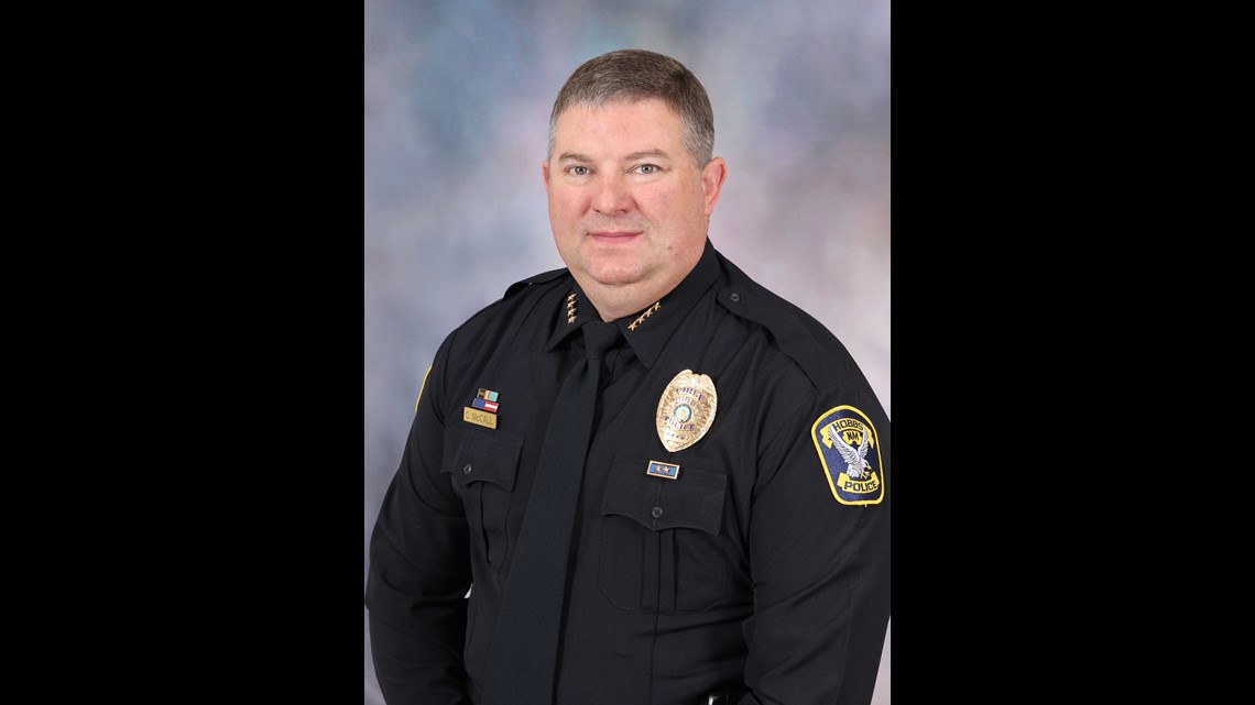 Hobbs Police Chief announces retirement after 20 years of service