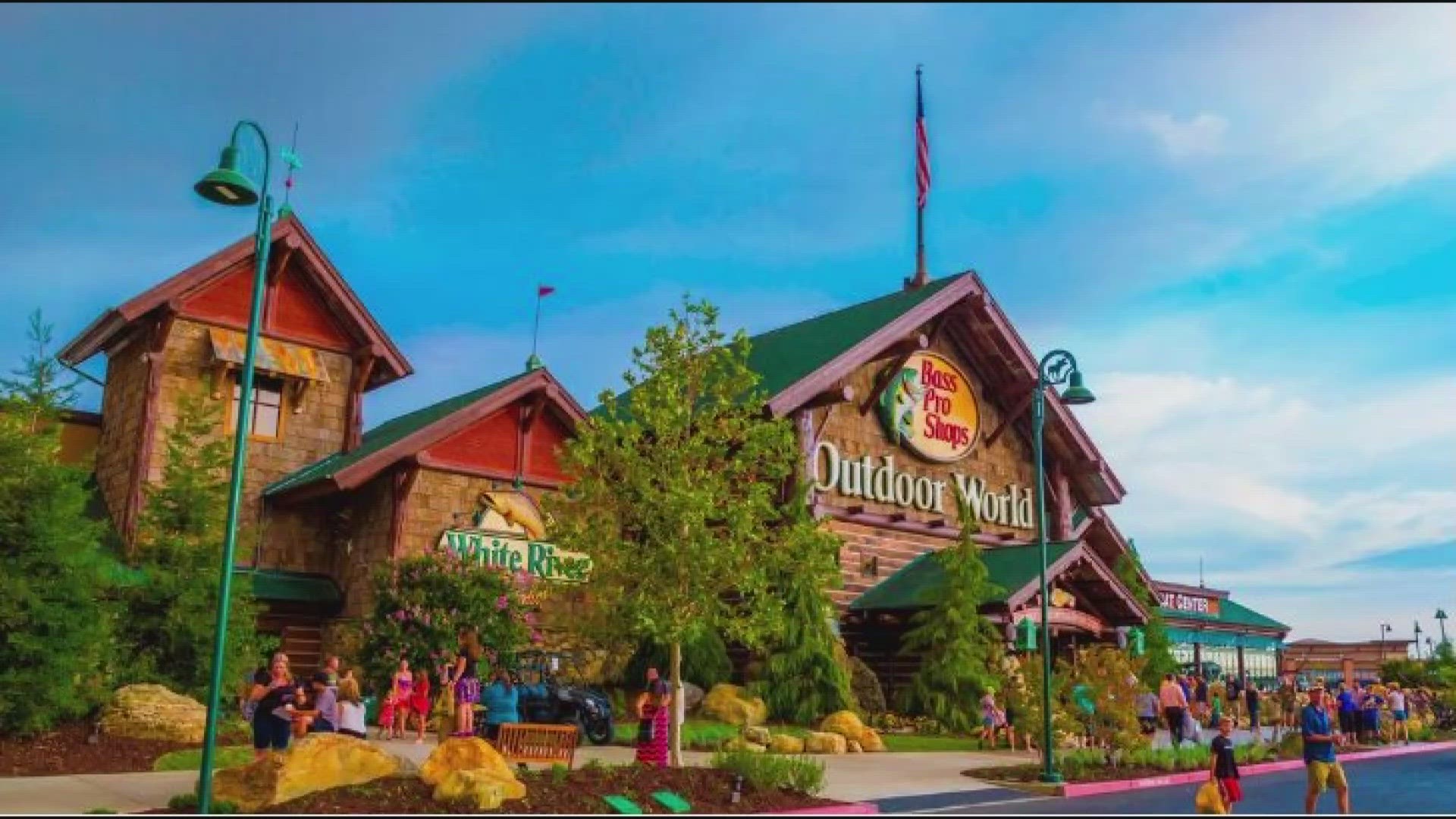 The agreement paves the way for Bass Pro Shops coming to Midland.