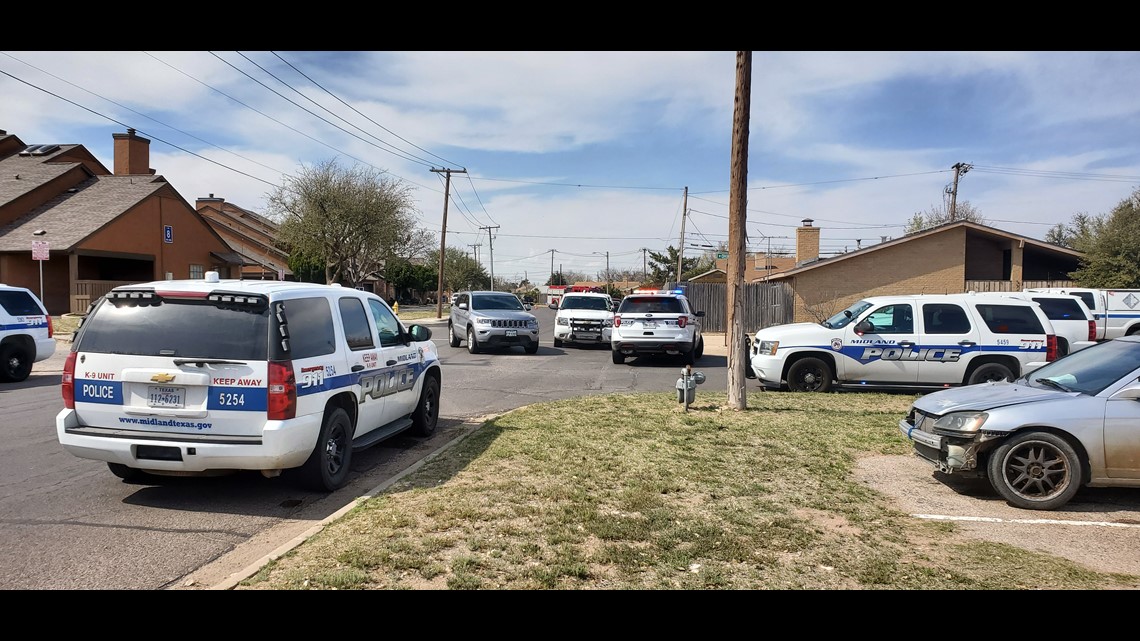 Midland Police respond to barricaded subject near Bonham Elementary