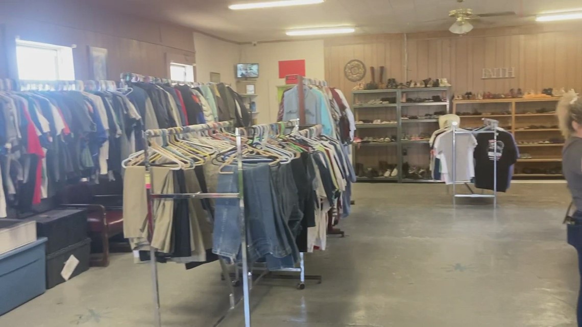 'El Buen Vecino' provides clothing and housewares for Fort Stockton's underserved population - Vimarsana News
