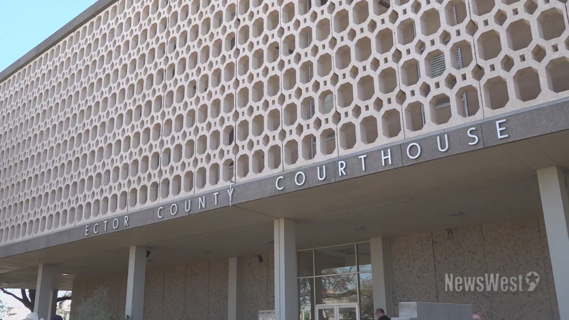 The county judge and commissioners unanimously agreed to move forward with a formal plan to issue bonds for funding the courthouse and juvenile detention center.