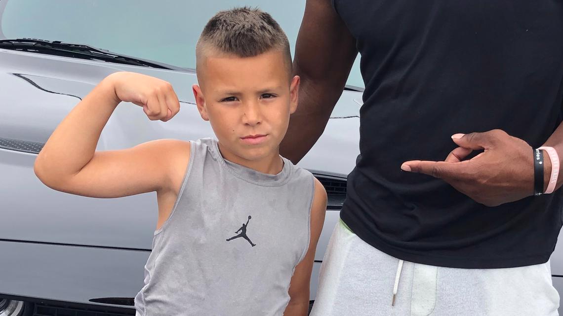 Meet "baby gronk" the 7-year-old celebrity | newswest9. Com