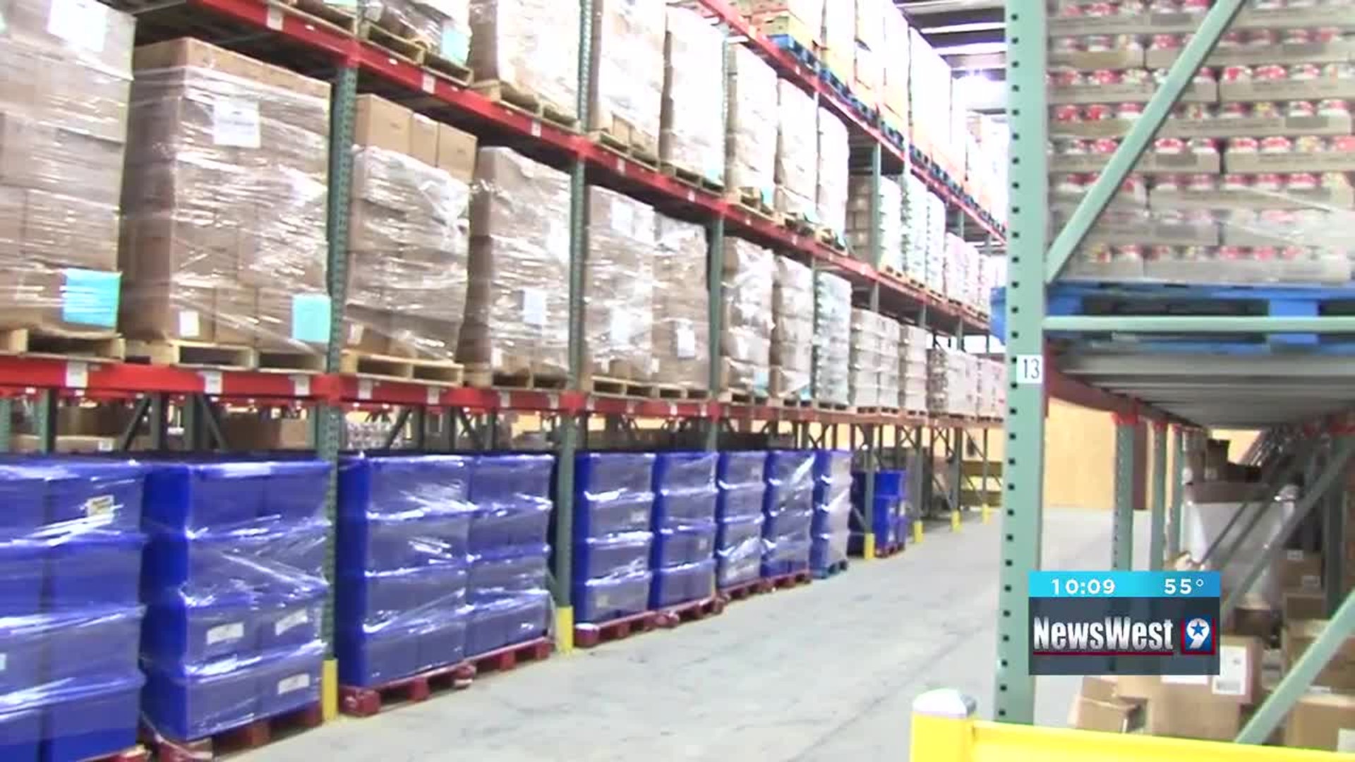 WTFB opens pantries to government workers impacted by shutdown