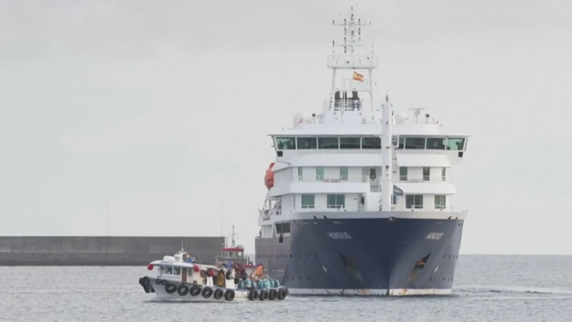 American passengers on hantavirus outbreak cruise ship encouraged to ...