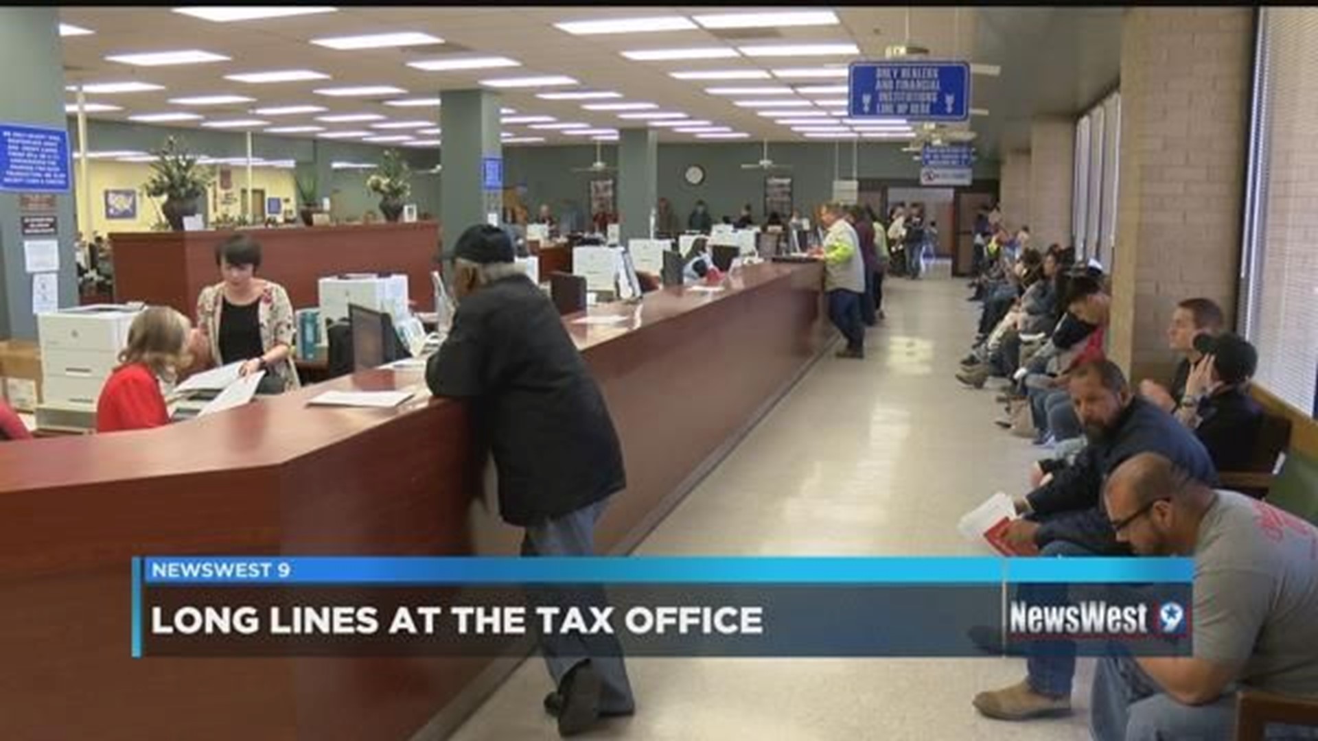 Long lines at the Odessa Tax Office