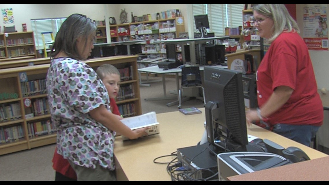 Goliad Elementary School opens library during summer for students ...