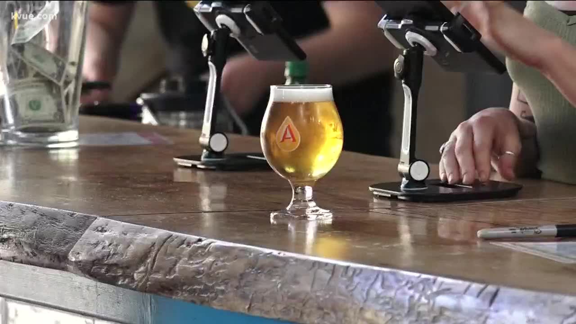 Bills aim to allow Texas breweries to sell beer to-go