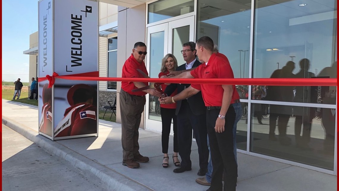 Ribbon cutting celebrates opening of new technology super center ...