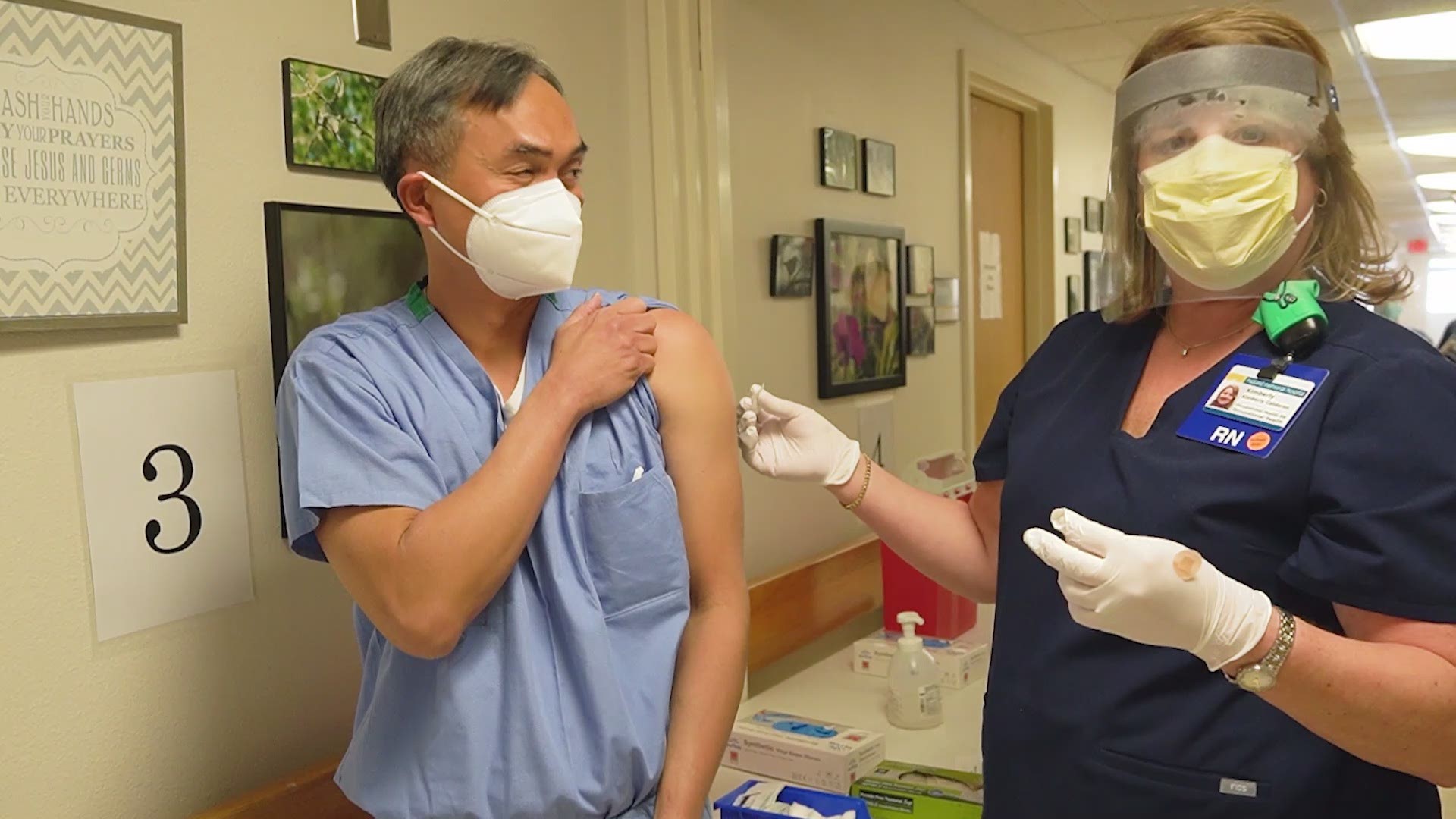 At 12:57 p.m. on December 17, the first vaccine was given to Gerardo Catalasan, MD.