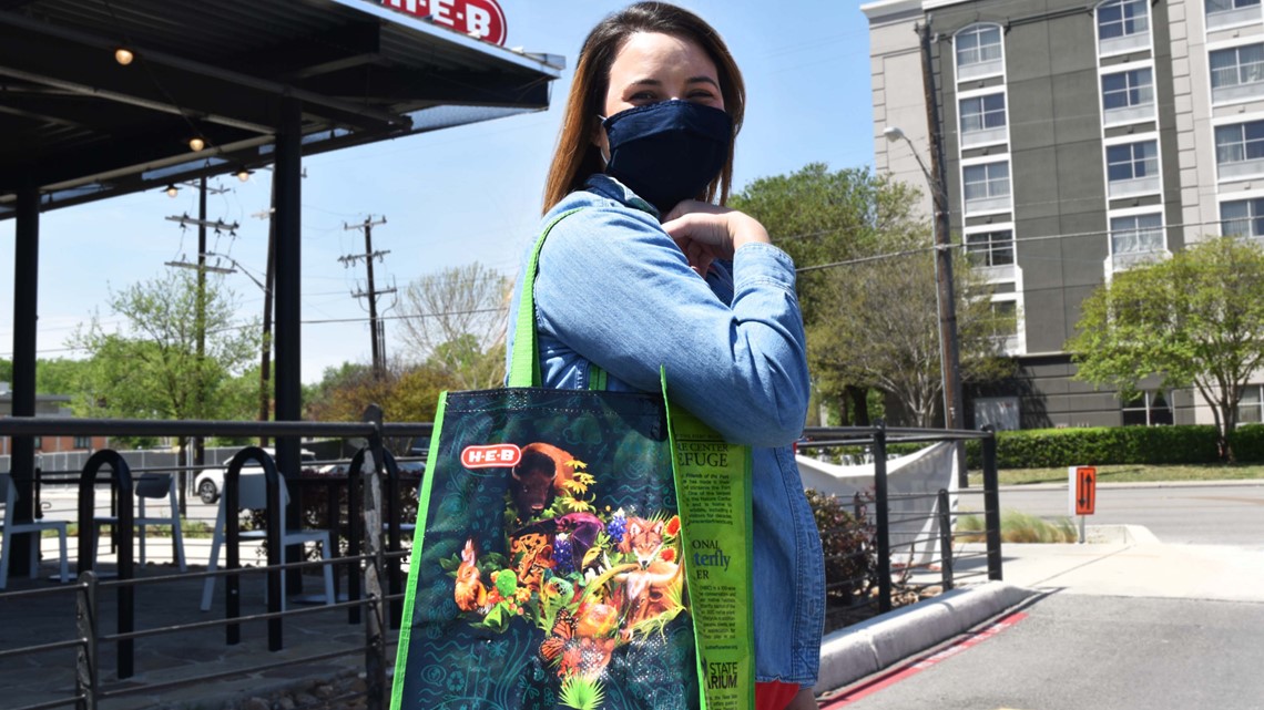 H-E-B Partners With The How2Recycle Program To Give Away Reusable Bags ...