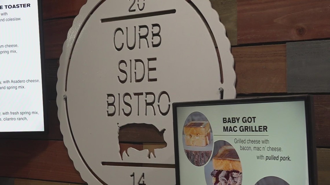 Curb Side Bistro offers free soup during freezing weather - Vimarsana News