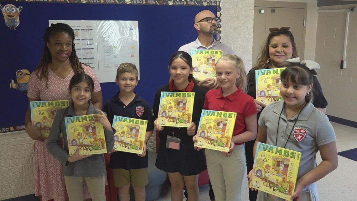 Literacy Coalition provides bilingual books to Sam Houston Elementary