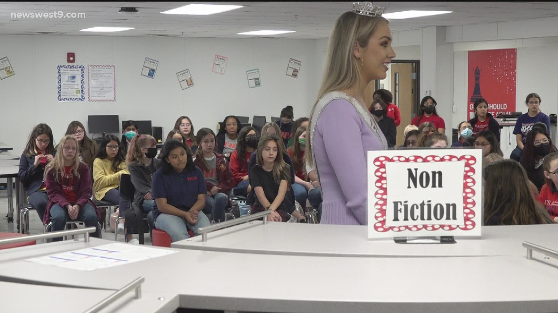 Mallory Fuller, author and Miss Texas 2021, visited three MISD schools to read to students.