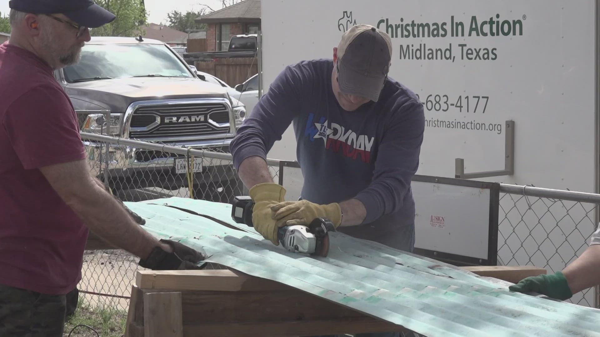 The Midland Rotary Club and the Christmas in Action had teamed up to help fix up a home.