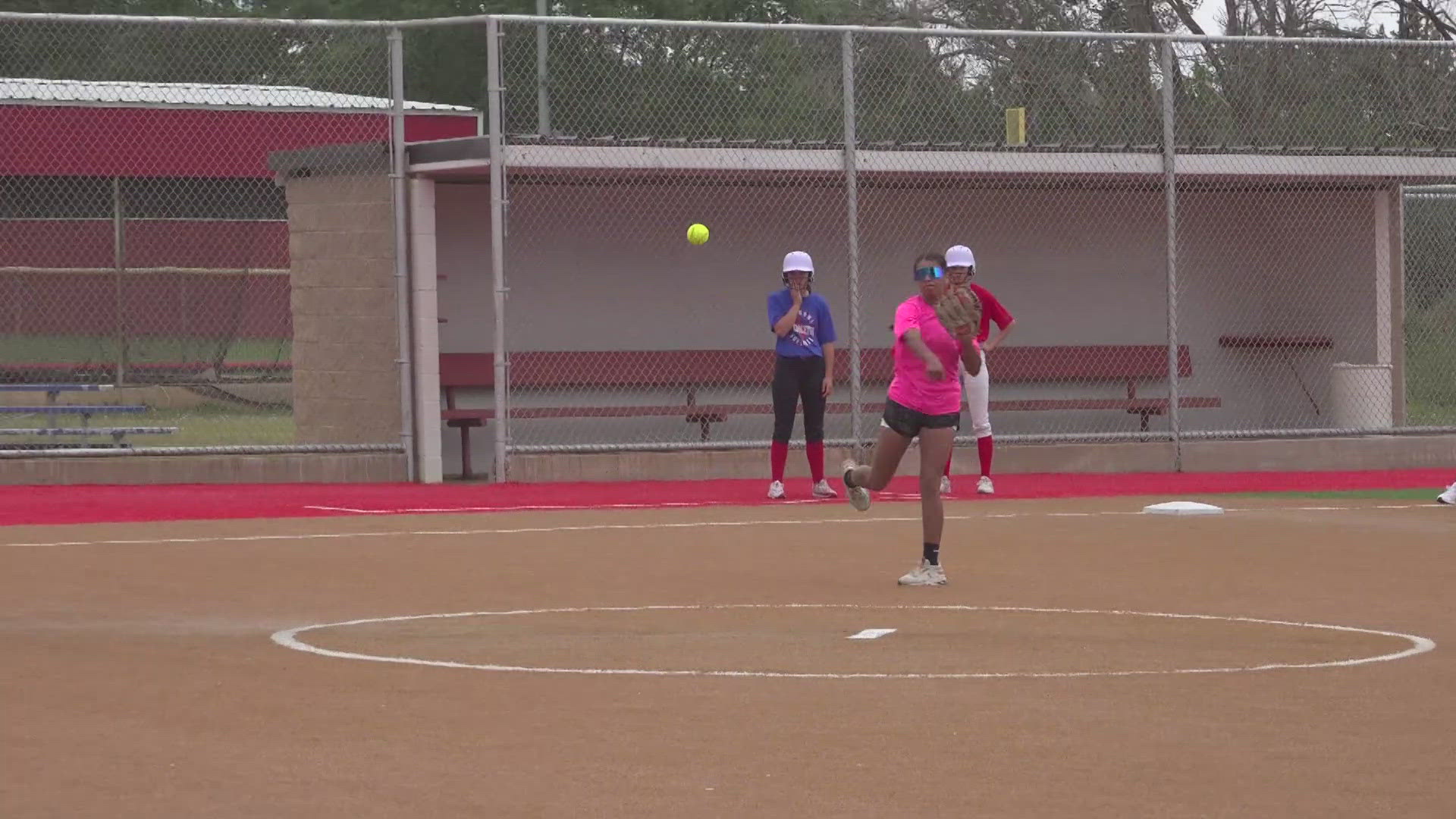The Bulldogettes are looking to three-peat on Thursday in Austin, Texas. Coahoma will have to beat the Lexington Lady Eagles to get to their third-straight ring.