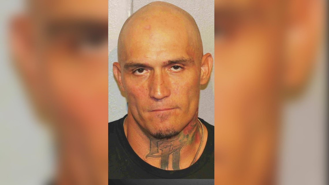 Midland man charged in connection to multiple vehicle burglaries in Roswell - Vimarsana News