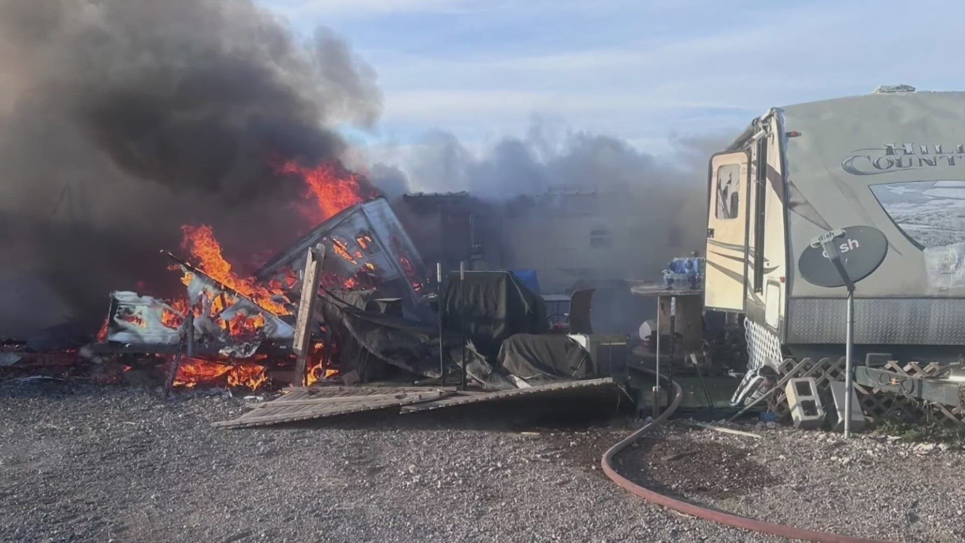 No injuries, four RVs affected in Midland fire | newswest9.com