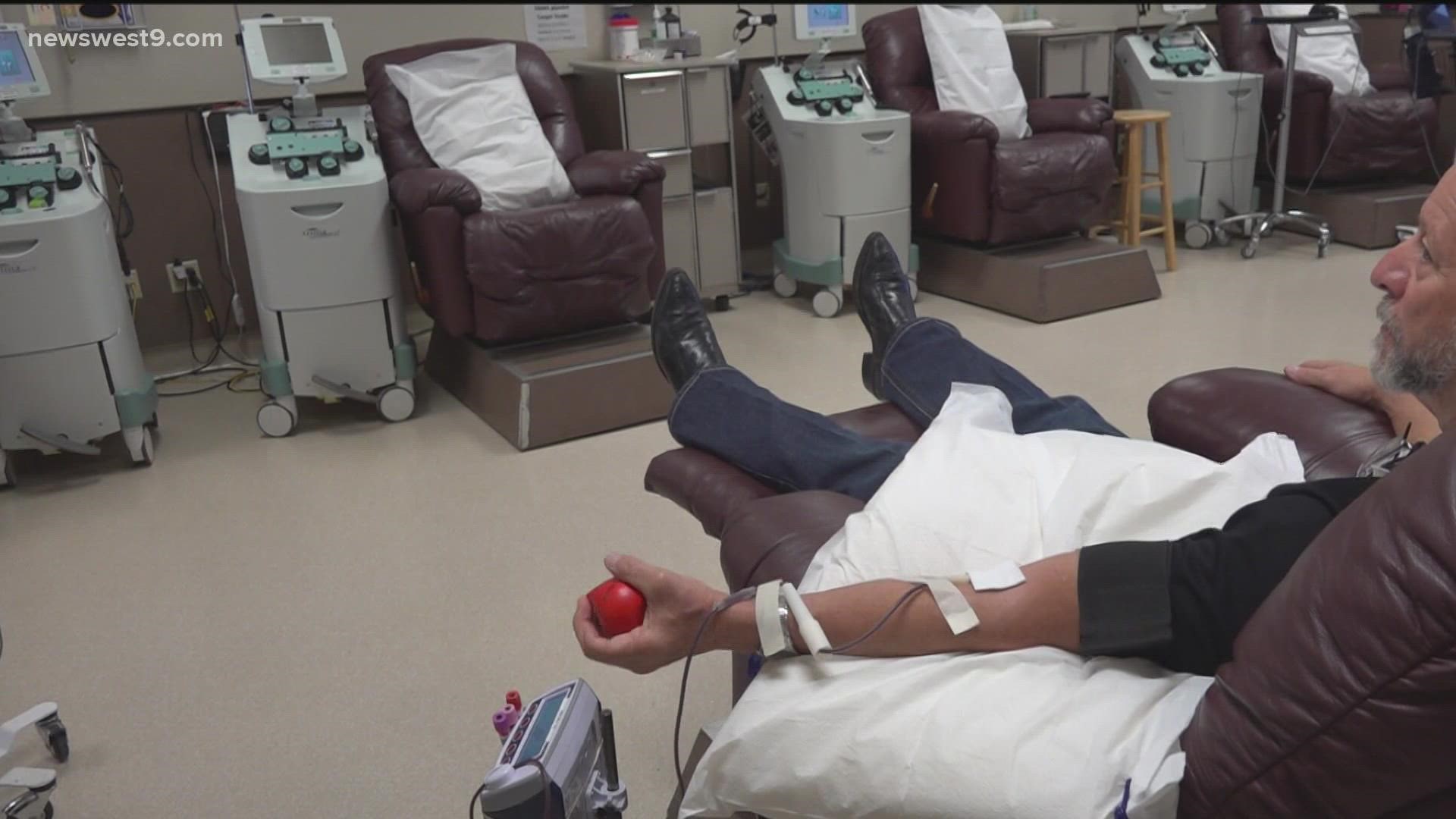 Every donor will get a free ham for Thanksgiving after they donate their blood.