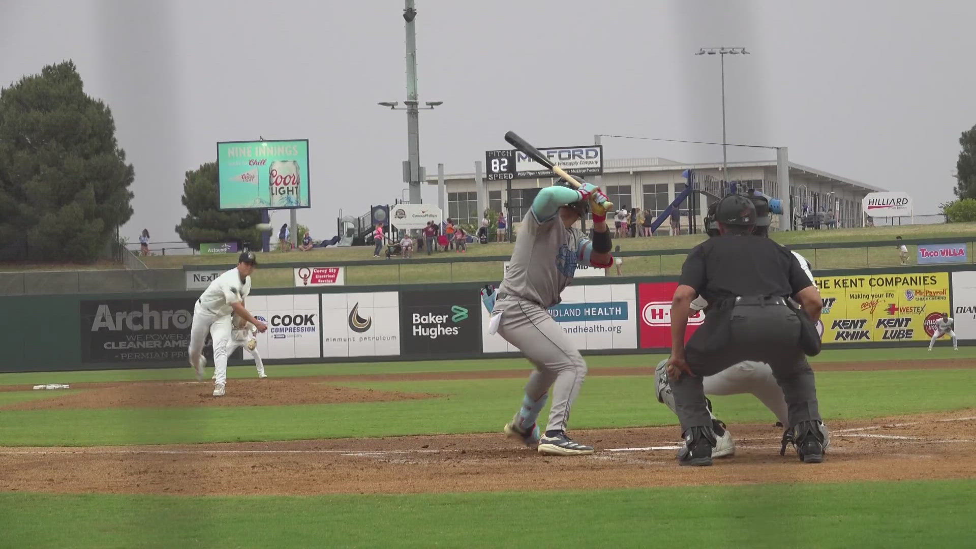 At Momentum Bank Ballpark, the Rockhounds battled it out with the Hooks. Tune in to find out who won.