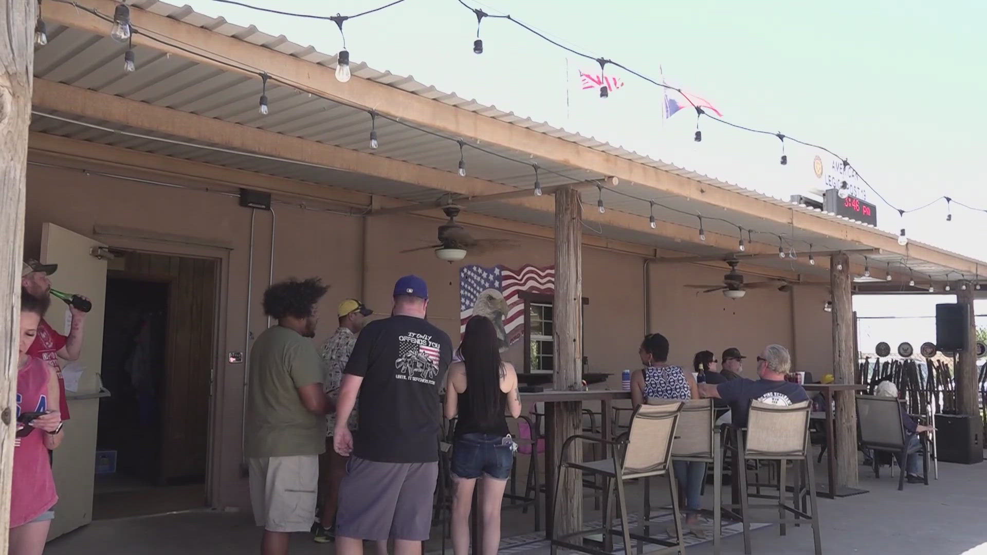 People who made any type of donation to Long Road were given an all you can eat crawfish and shrimp boil.