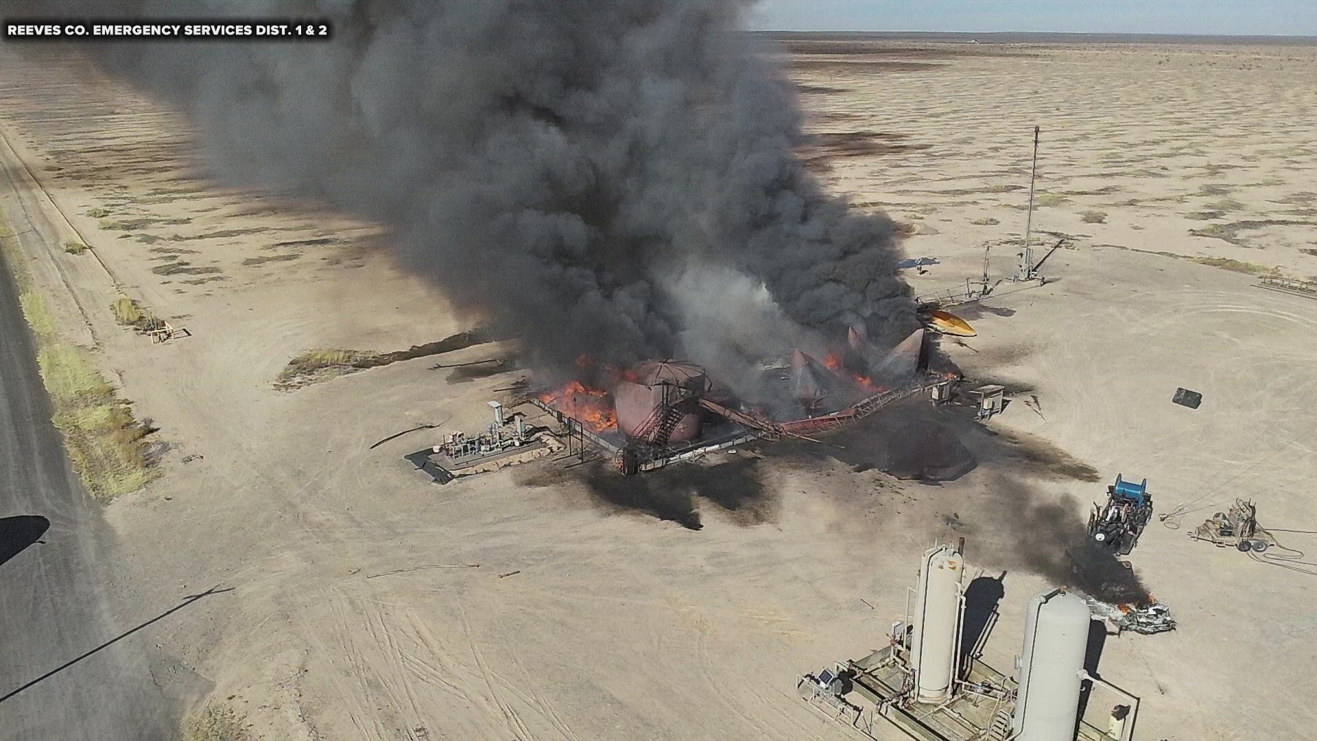 County Rd 121 Fire Tank battery fire reported northwest of Fort Stockton | newswest9.com