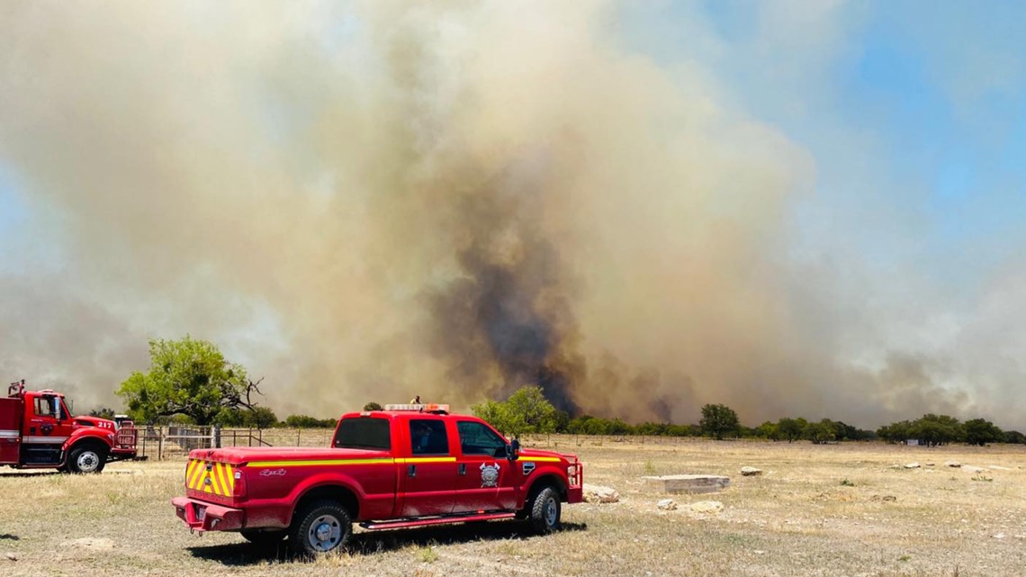 Sutton County fire burns 5,000 acres