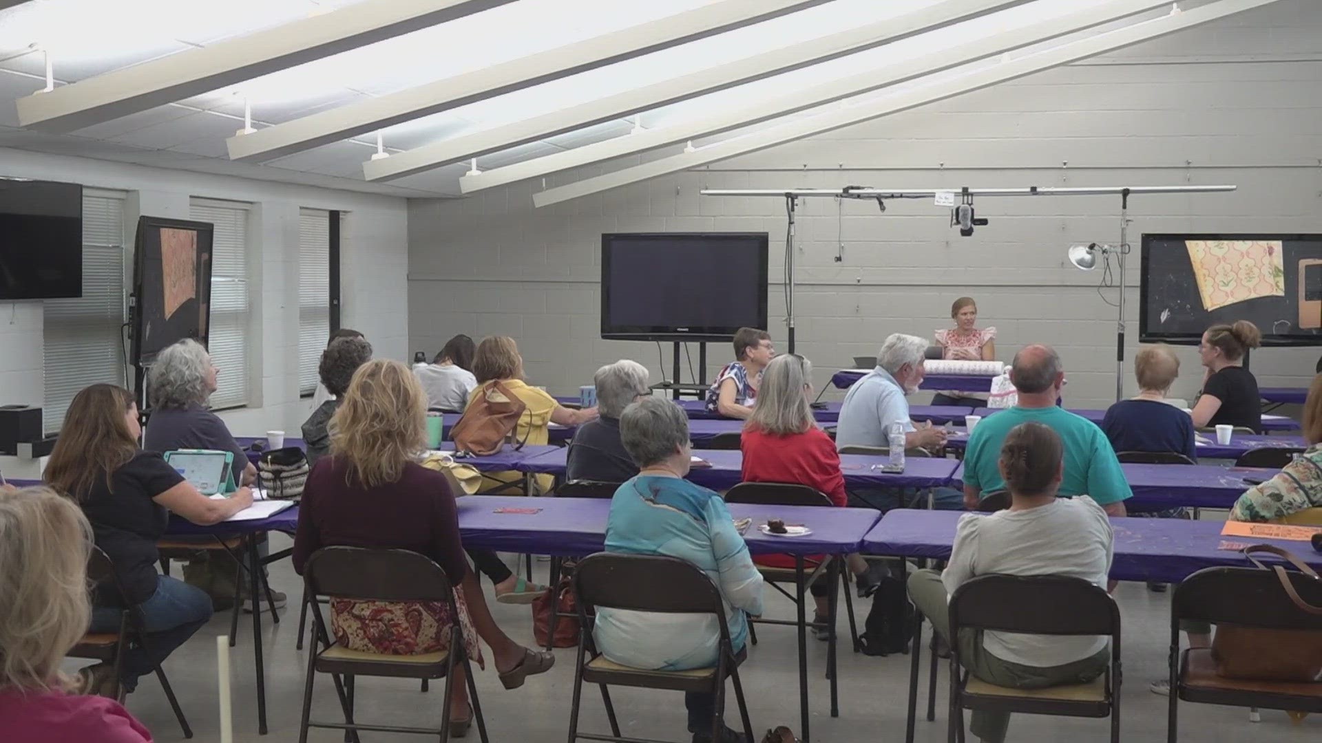 Free demonstrations at the Pallete Club of Midland revealed how one can take a painting and use it for clothing designs or book cover patterns.