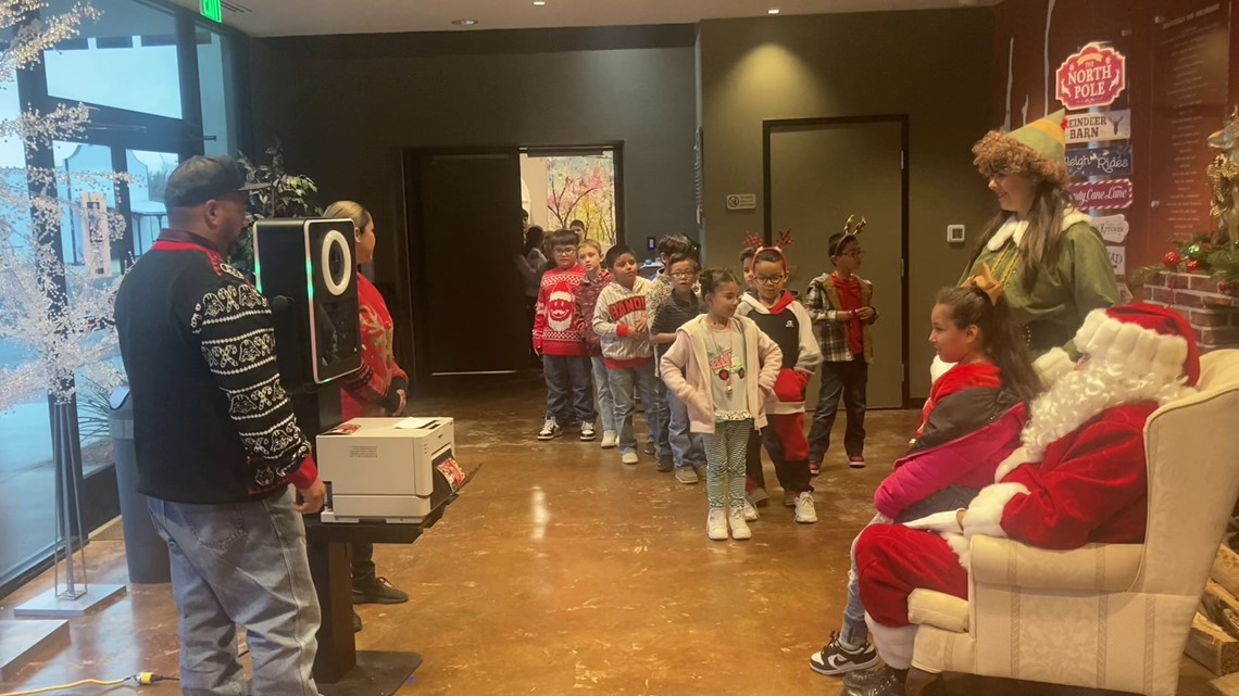 Fort Stockton Community Theater hosts Christmas celebration for