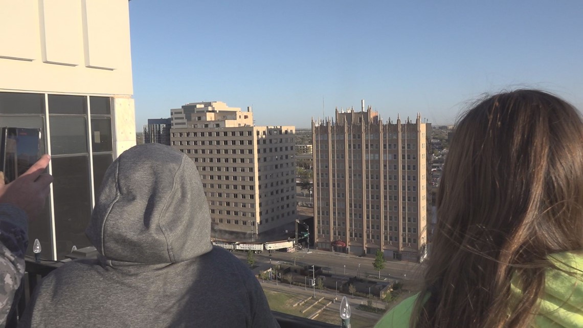 The Western United Life Building gets imploded - Vimarsana News