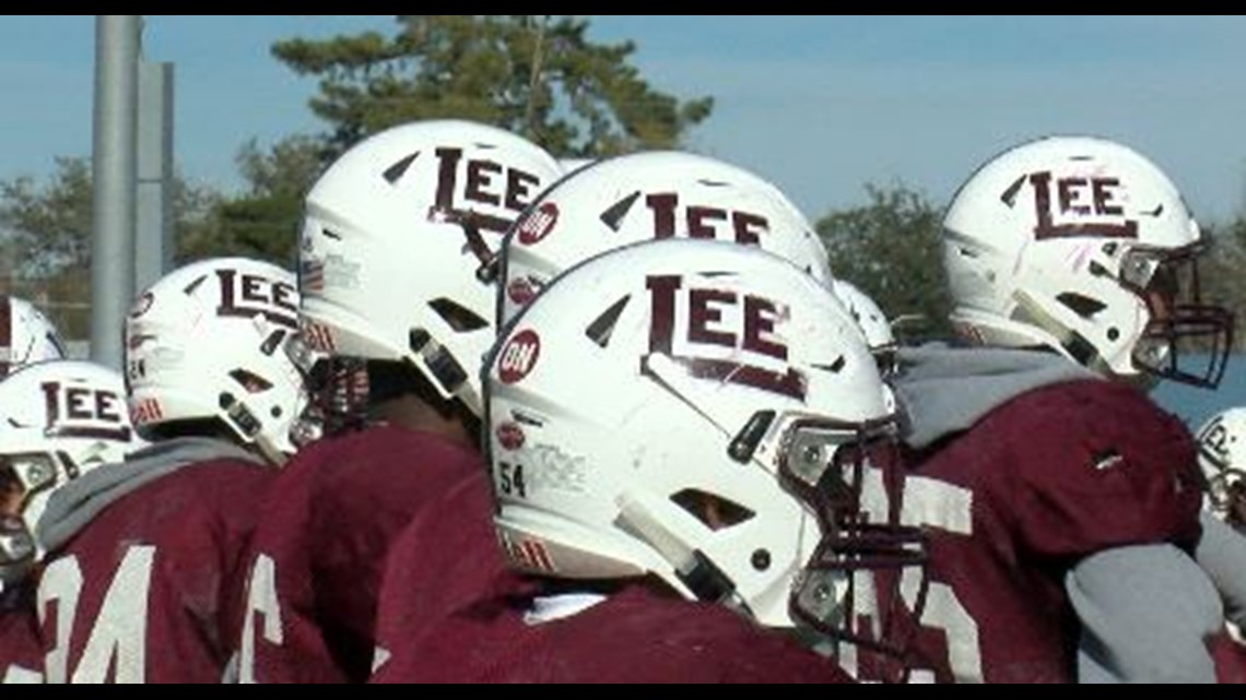 Midland Lee playoff football reflects on Thanksgiving, family |  