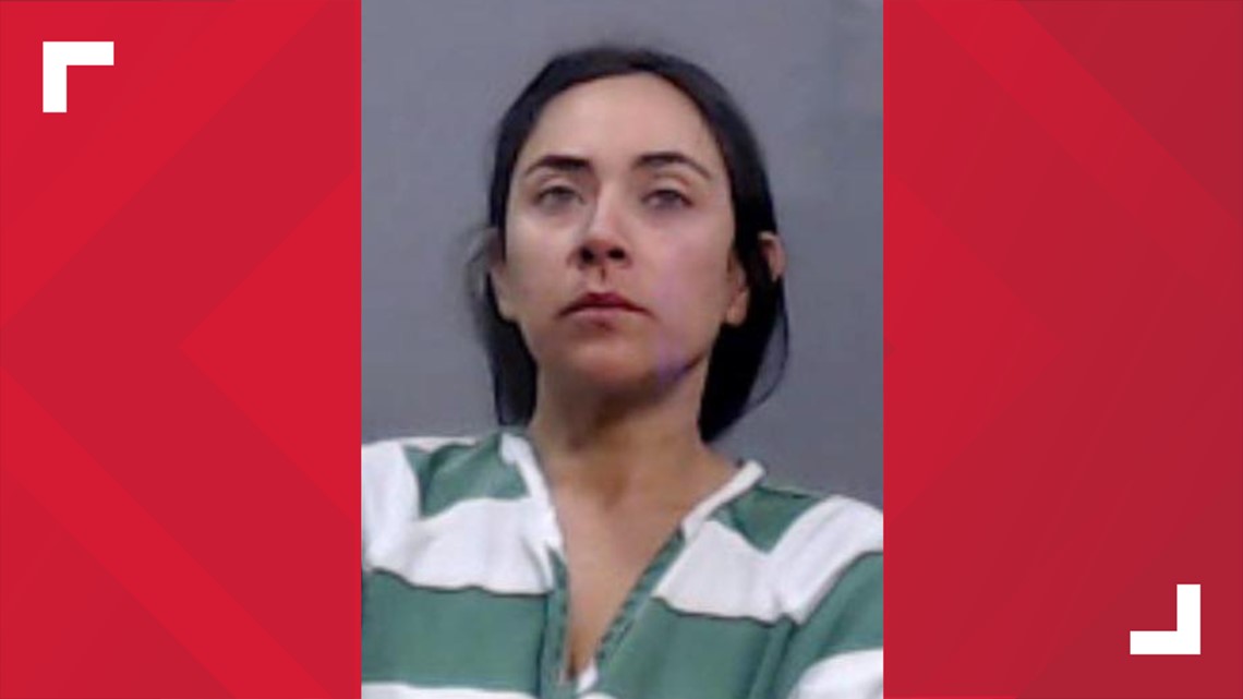 Woman arrested for intoxication assault after wreck that injured 2 children - Vimarsana News