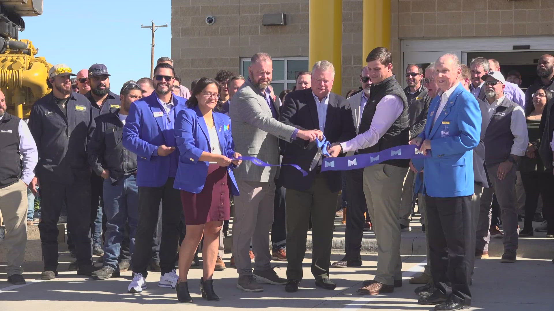 Warren CAT opens engine rebuild center in Midland | newswest9.com