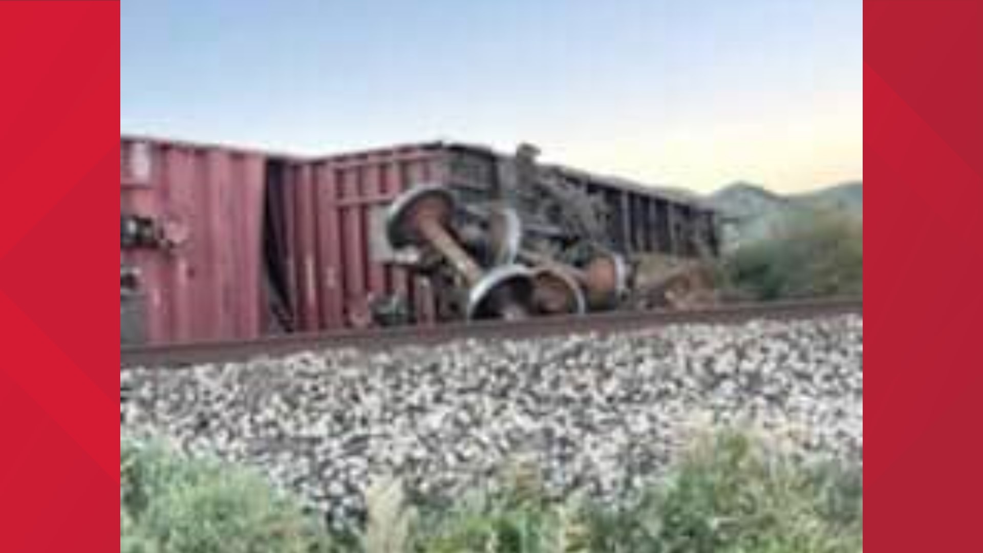 Multiple cars derailed off train tracks in Brewster County