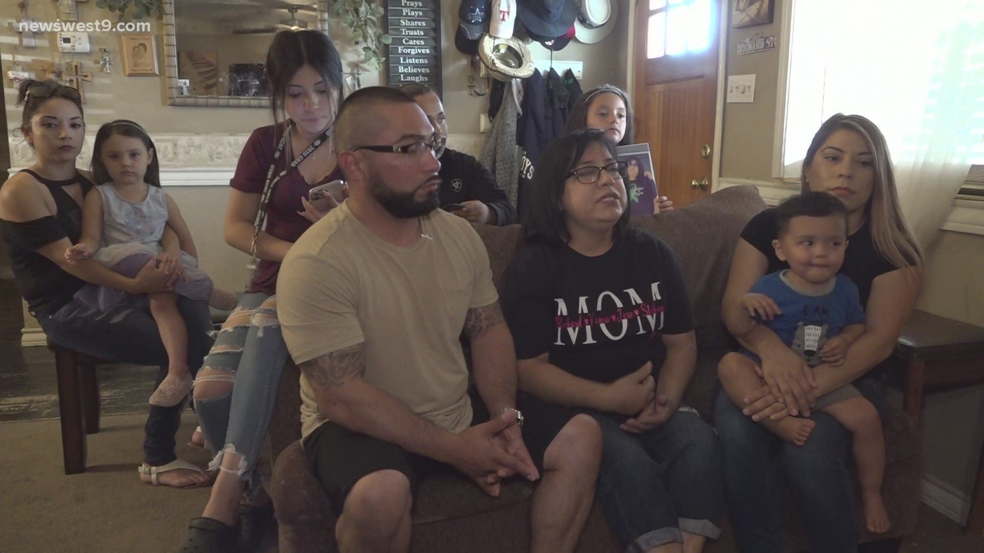 'I know this is my purpose this is my purpose I was born to save my mother,' is what Jessie Soto has to say when talking about becoming his mom's kidney donor.