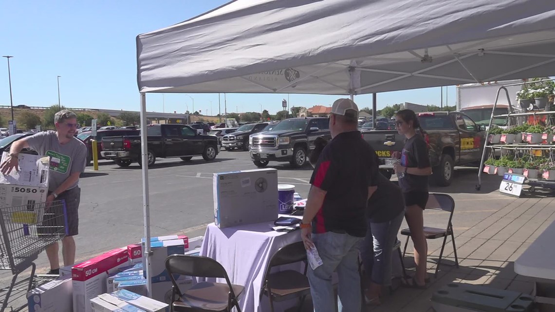 'Fan Drive' provides heat relief for seniors